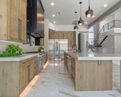 Della Terra Oxide Quartz